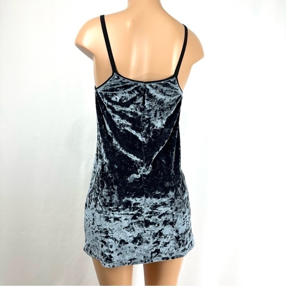 Topshop Women’s sz 4 Sexy Stretchy Black Crushed Velvet Mini Dress Sleeveless - Picture 6 of 13